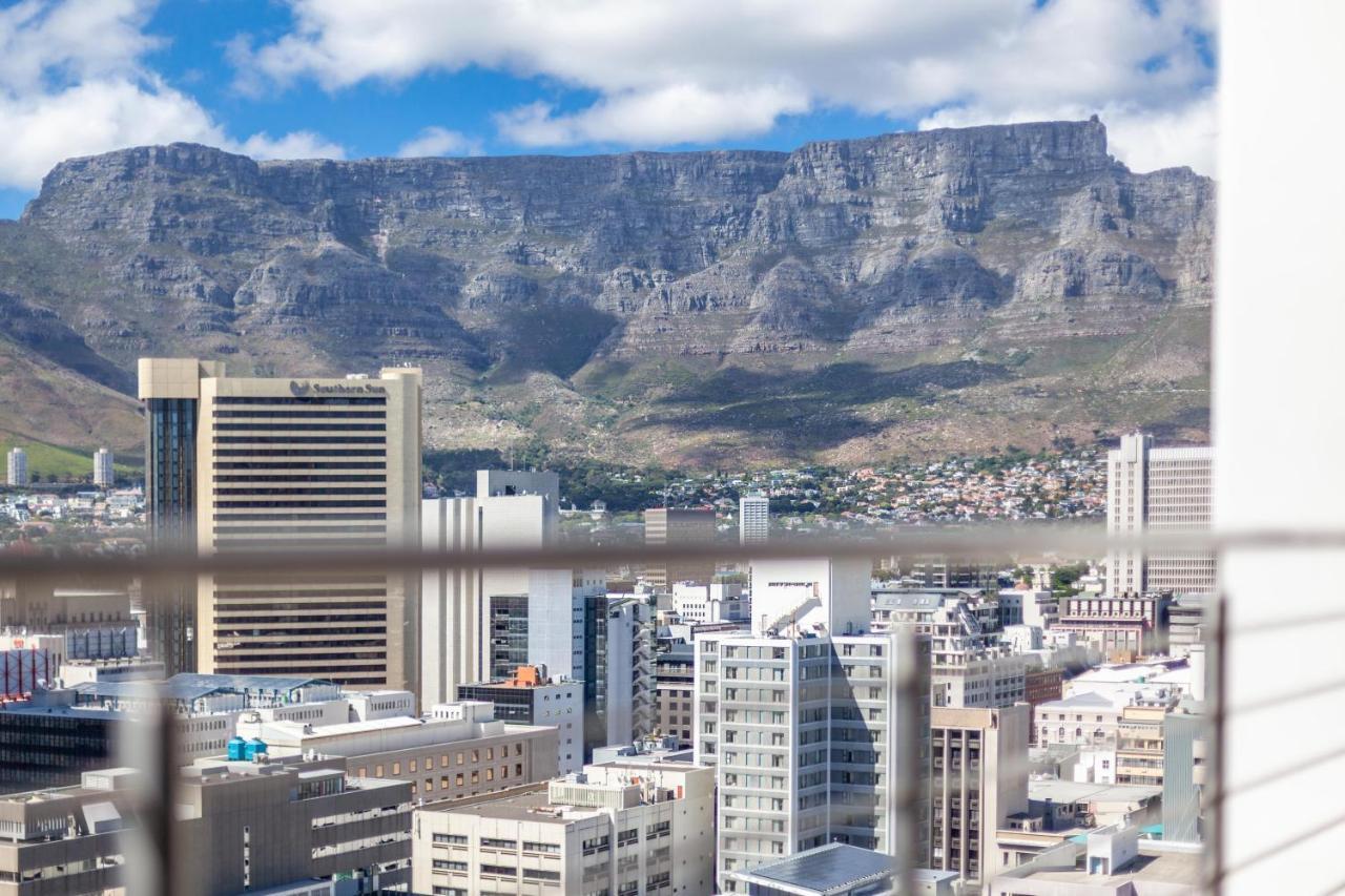 Luxurious 16 On Bree Studio Apartment - Harbour Views Cape Town Exterior photo